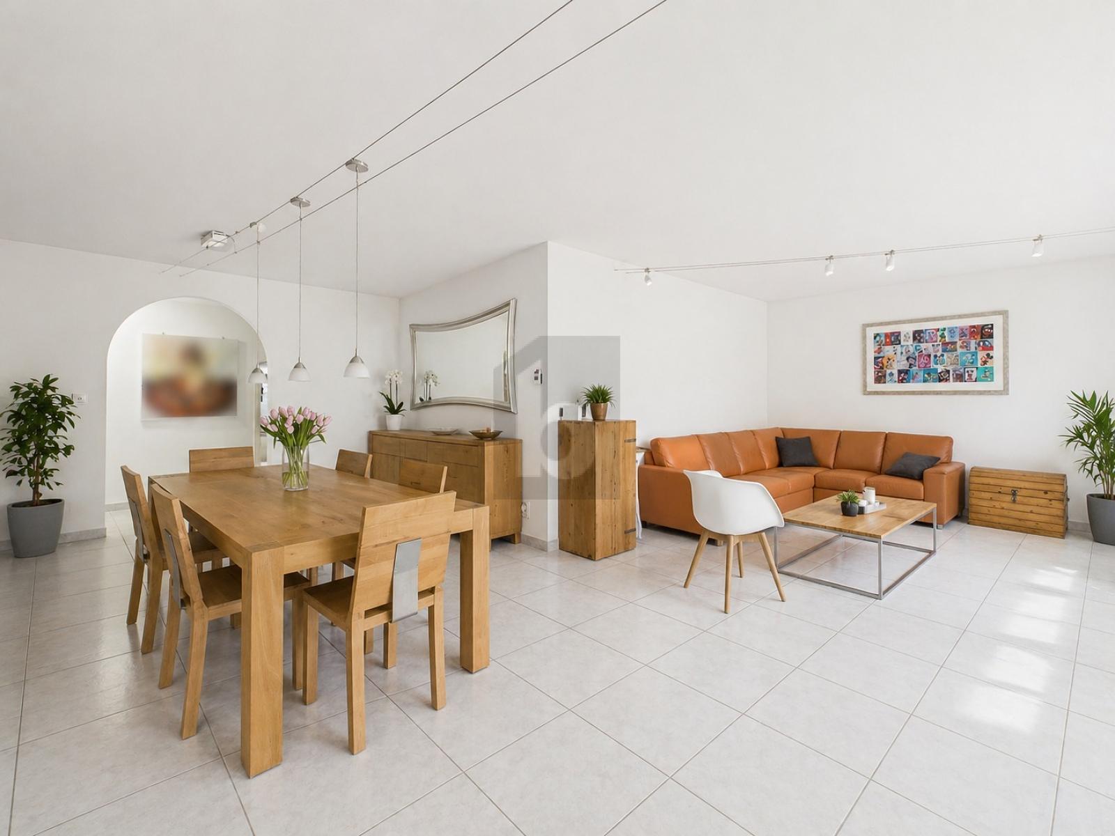 FAMILIENFREUNDLICH MIT GARTEN UND TIEFGARAGE – Muttenz