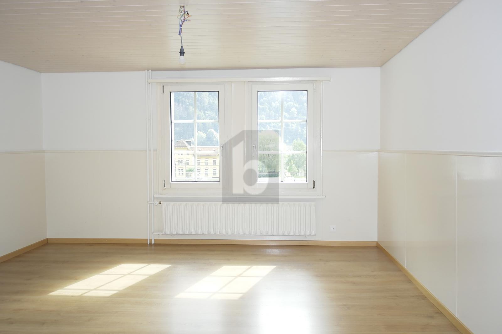 INVESTITION MIT ERTRAG UND PERSPEKTIVE – Erstfeld