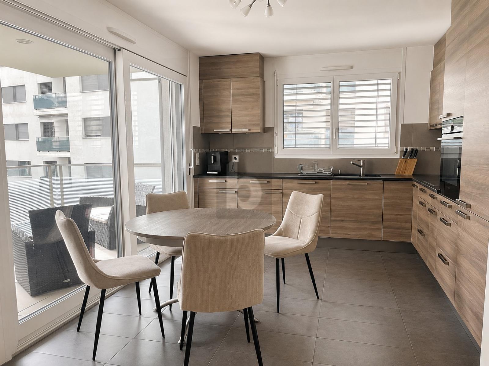 MODERN, MÖBLIERT & ZENTRAL – Vevey