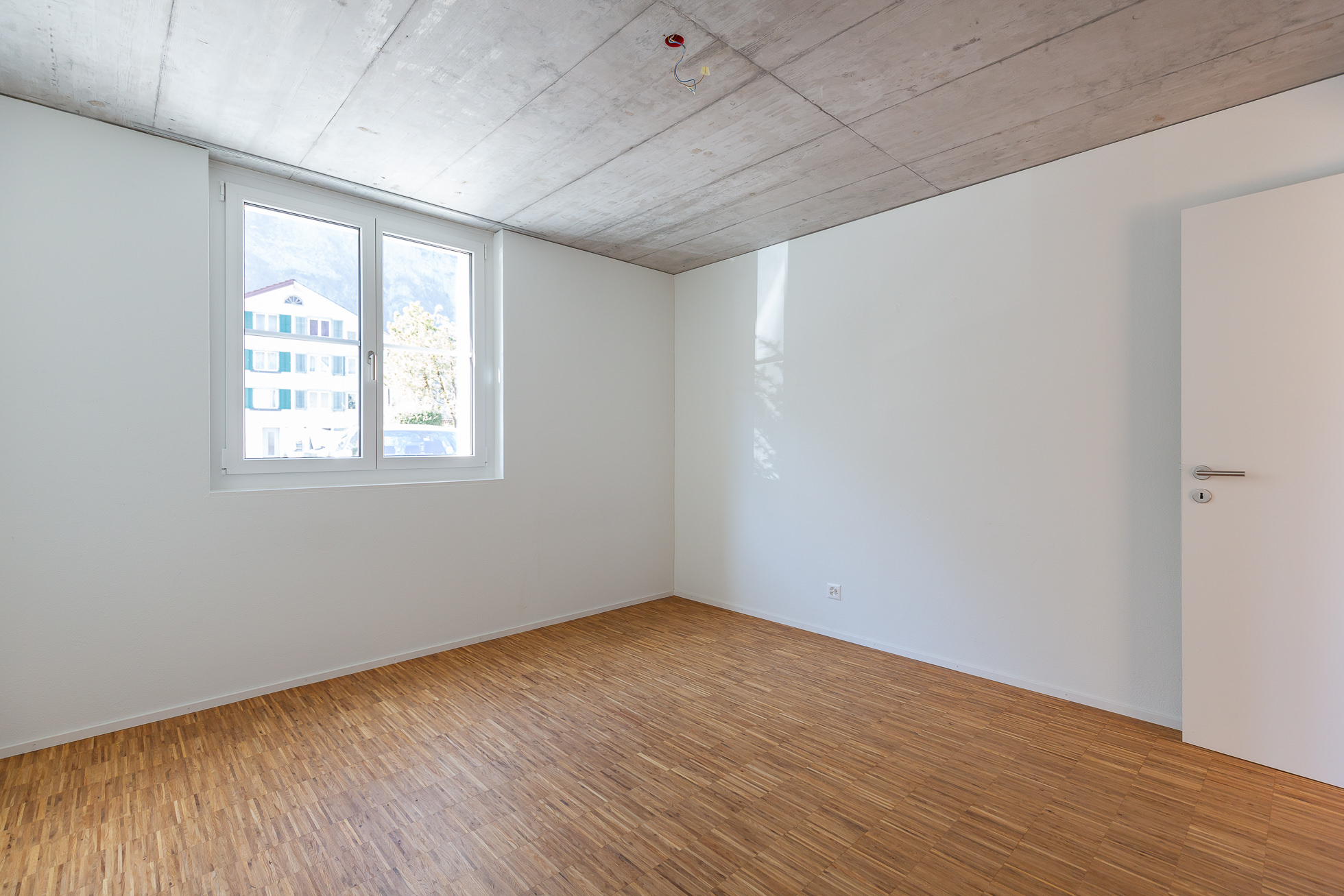 Moderne 3.5-Zi-Gartenwohnung – Netstal