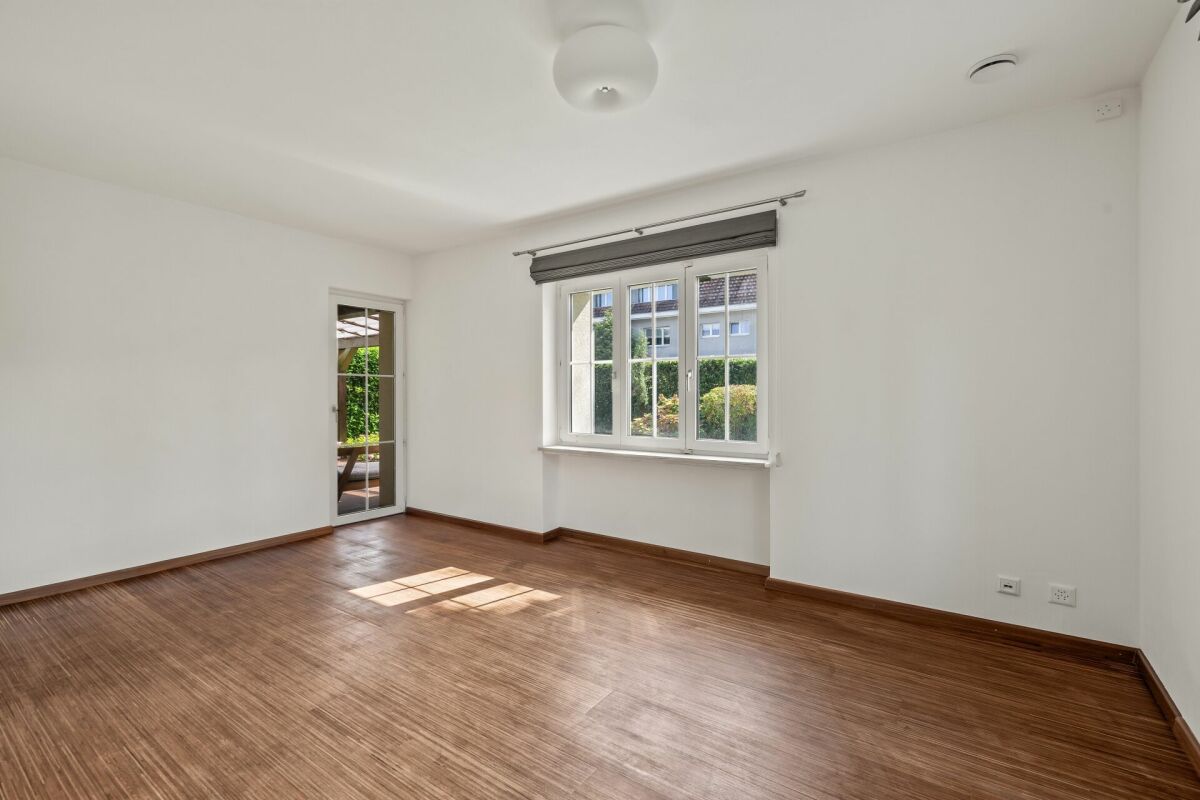 6-Zimmer Einfamilienhaus in unmittelbarer nähe zur ISB sucht Familie – Reinach BL