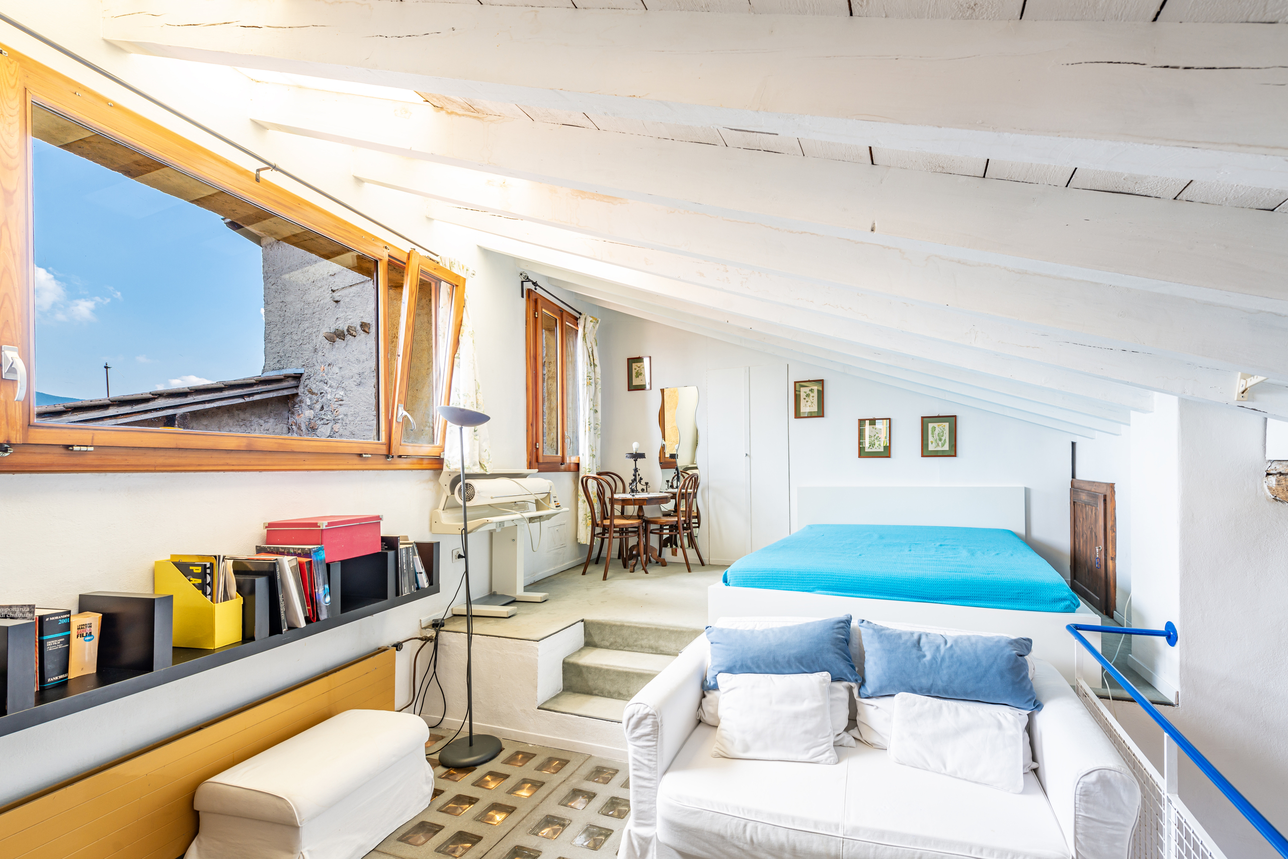 Charming house “Antica Torre” with a separate garden – Carona