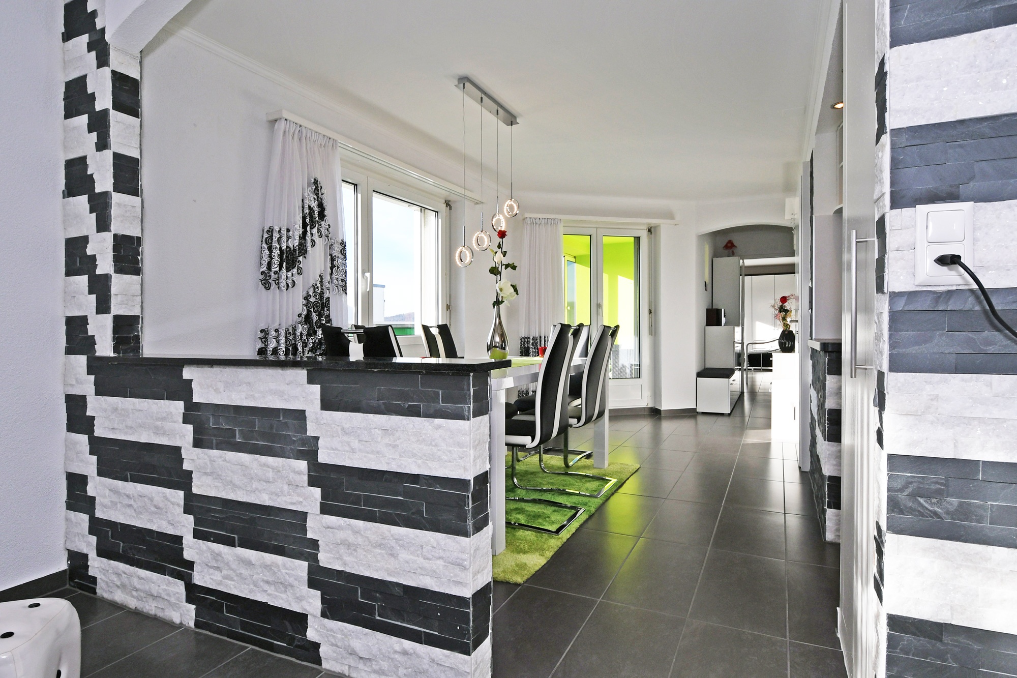 Spannende 4-Zi‘-Dachwohnung in Pratteln BL – Pratteln