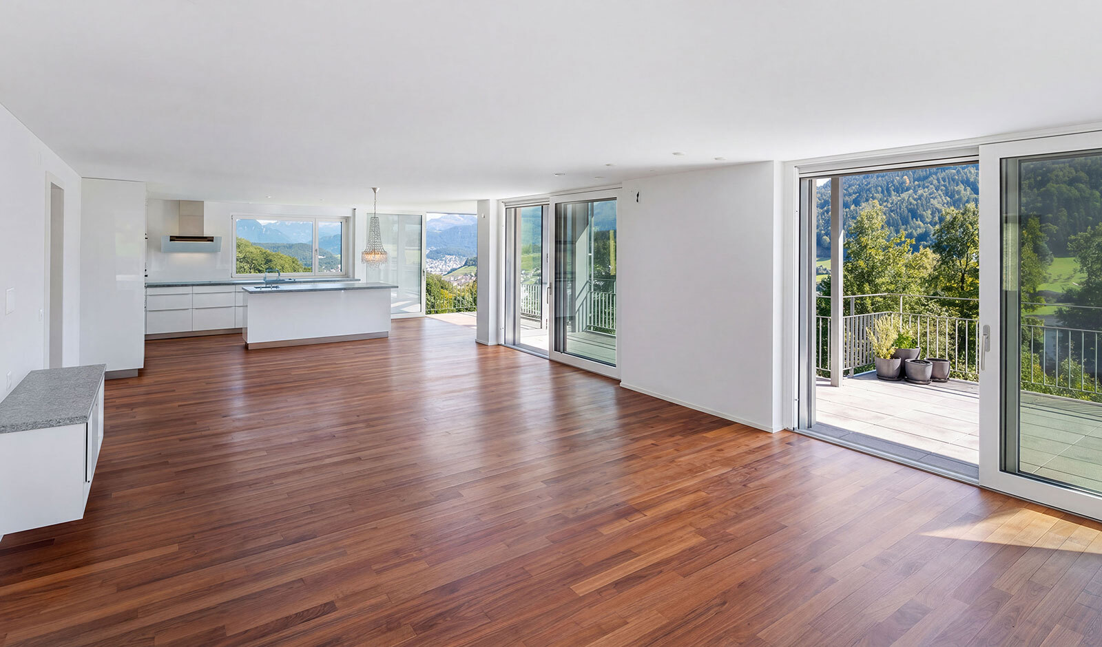 Hideaway – Attika-Maisonette mit Panoramasicht, Pool und Privatsphäre – Kriens