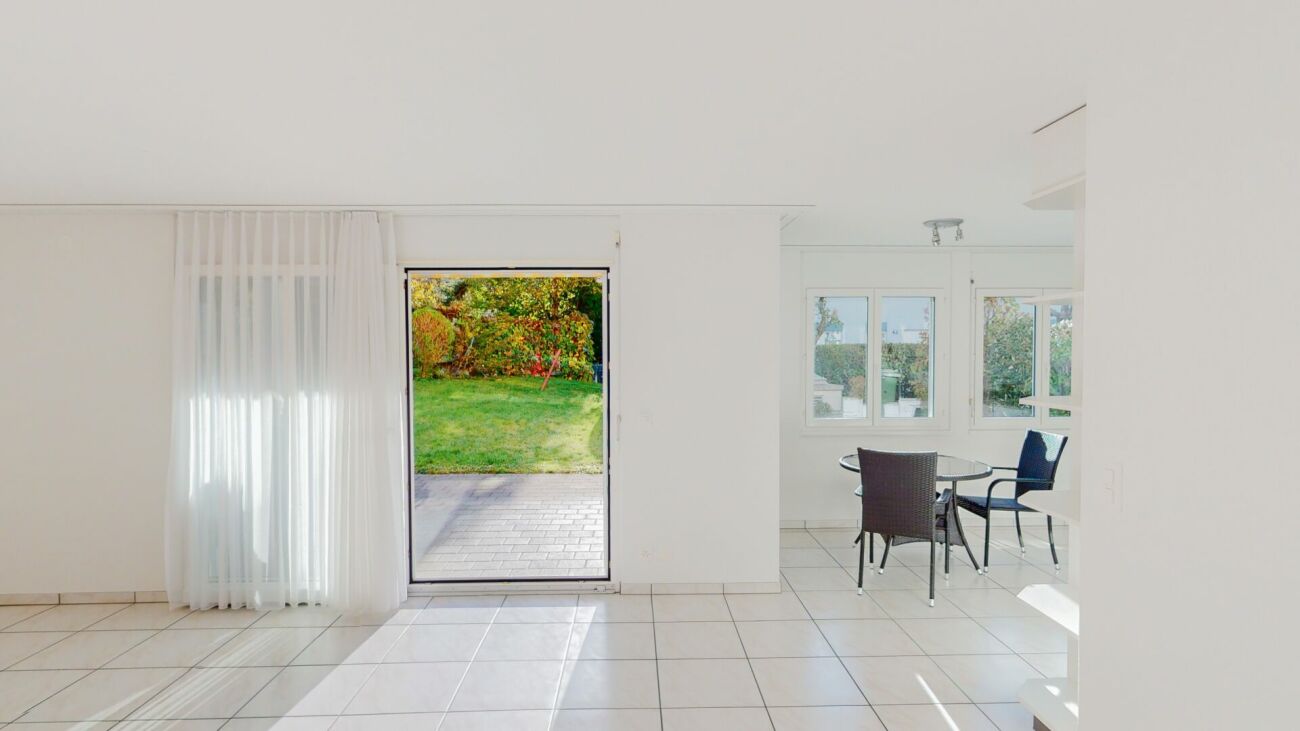 3.5 Zimmer Gartenwohnung mit Terrasse und Bergsicht – Altdorf UR