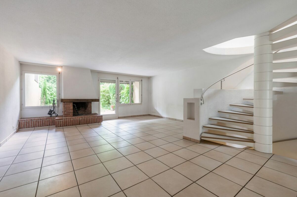 Grosszügiges 6.5-Zimmer-Reihenhaus im Herzen von Wettingen – Wettingen