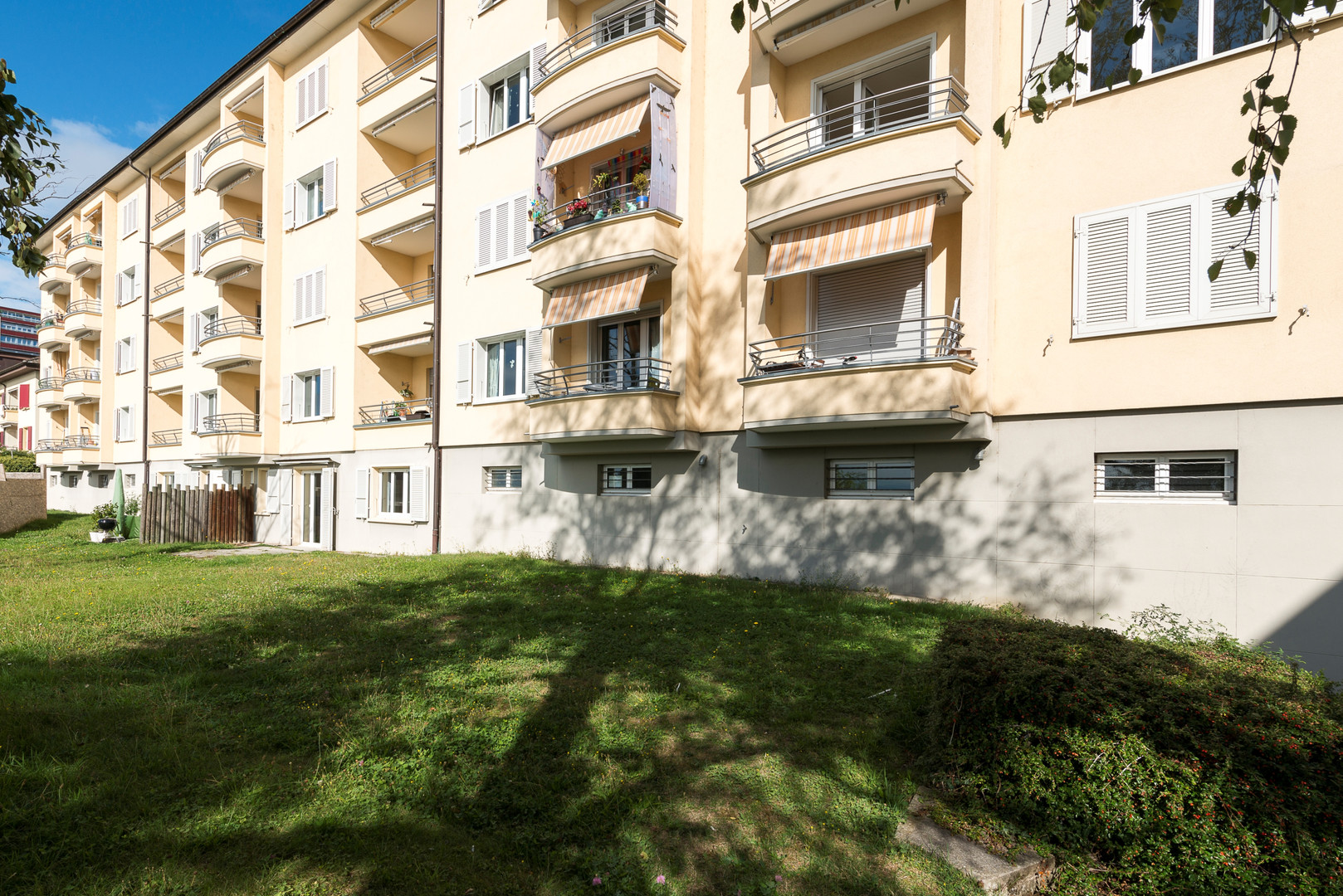 Bel appartement avec vue sur le lac – Neuchâtel