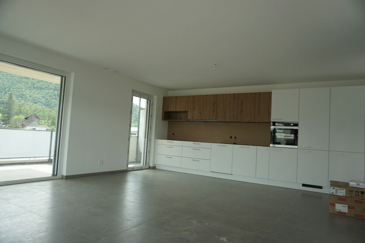 Appartement de 4,5 pièces - Surface nette de 105 m2 - Terrasse de 40 m2 - orienté ouest-nord/ouest – Bassecourt