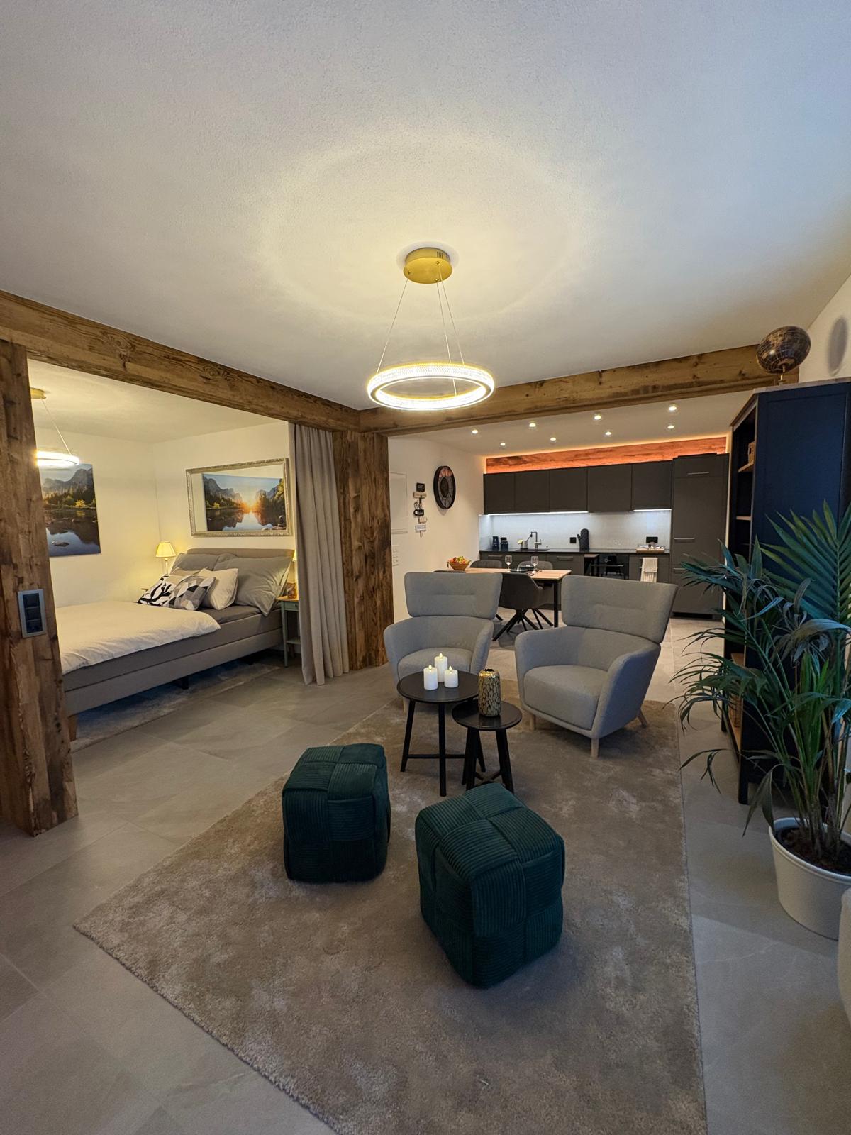 1.5 Zimmer-Wohnung – Schwanden