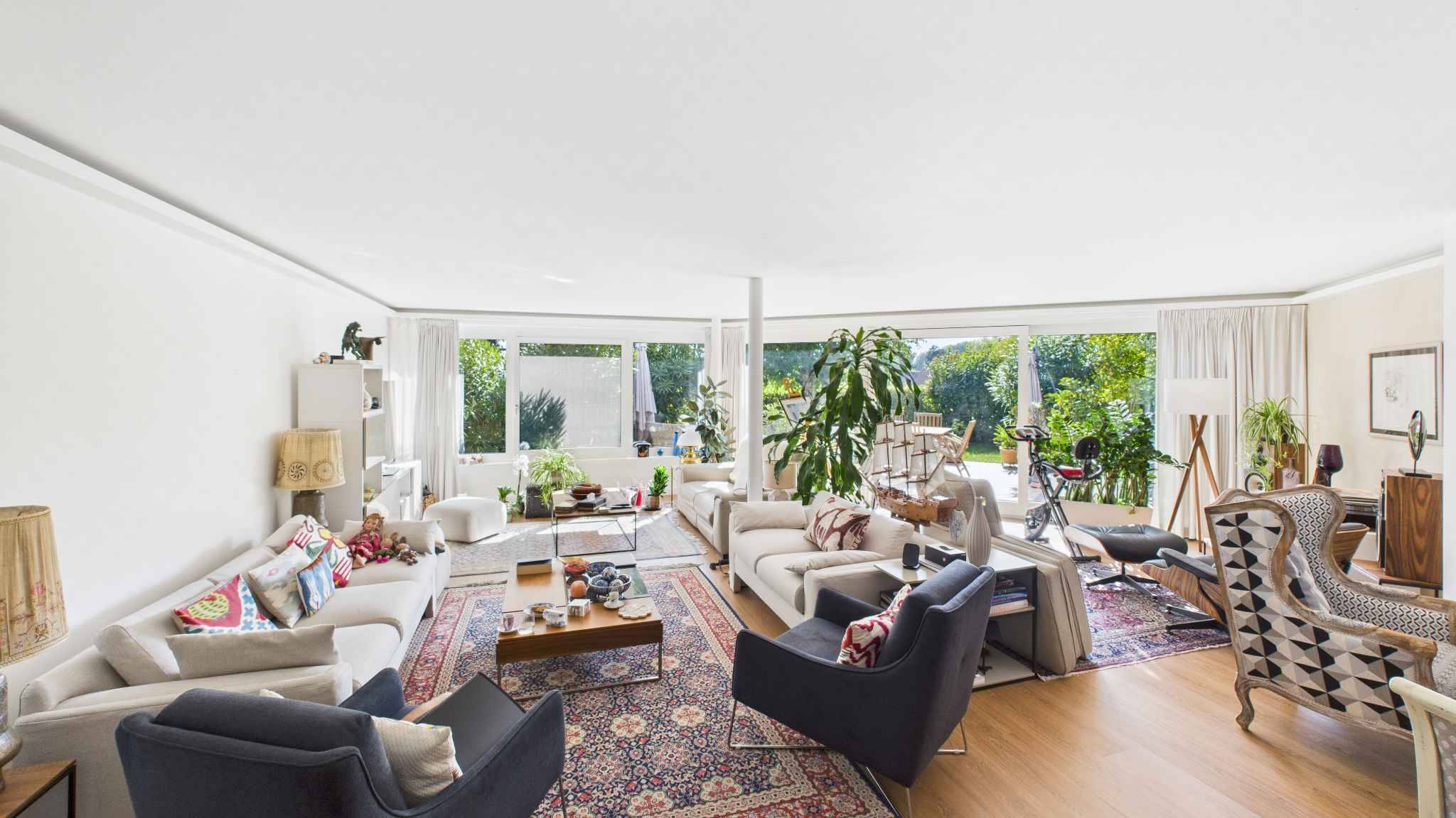 Villa familiale avec appartement indépendant en Terre-Sainte – Commugny