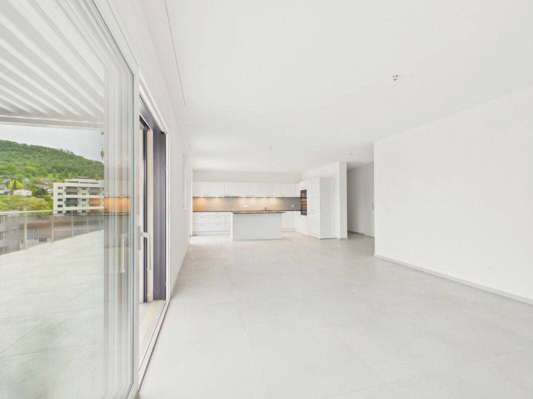 Exklusive Attikawohnung mit grosser Terrasse und ruhiger Wohnlage – Delémont