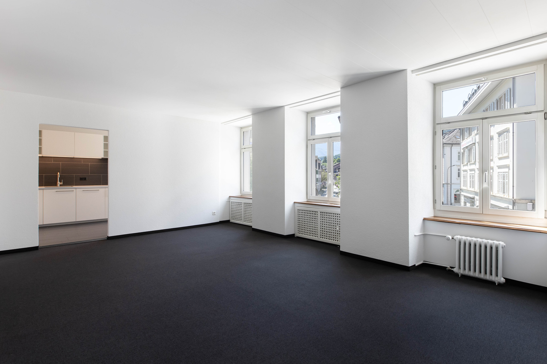 Moderne 2.5-Zimmer Stadtwohnung an zentraler Lage – Glarus