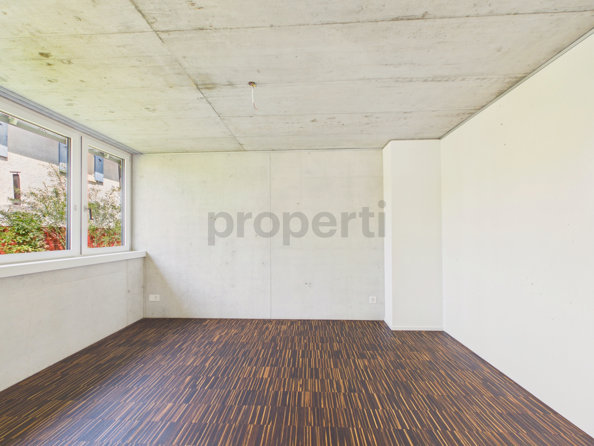 Moderne 3.5-Zimmer-Wohnung mit Lift und Parkplatz, Therwil – Therwil