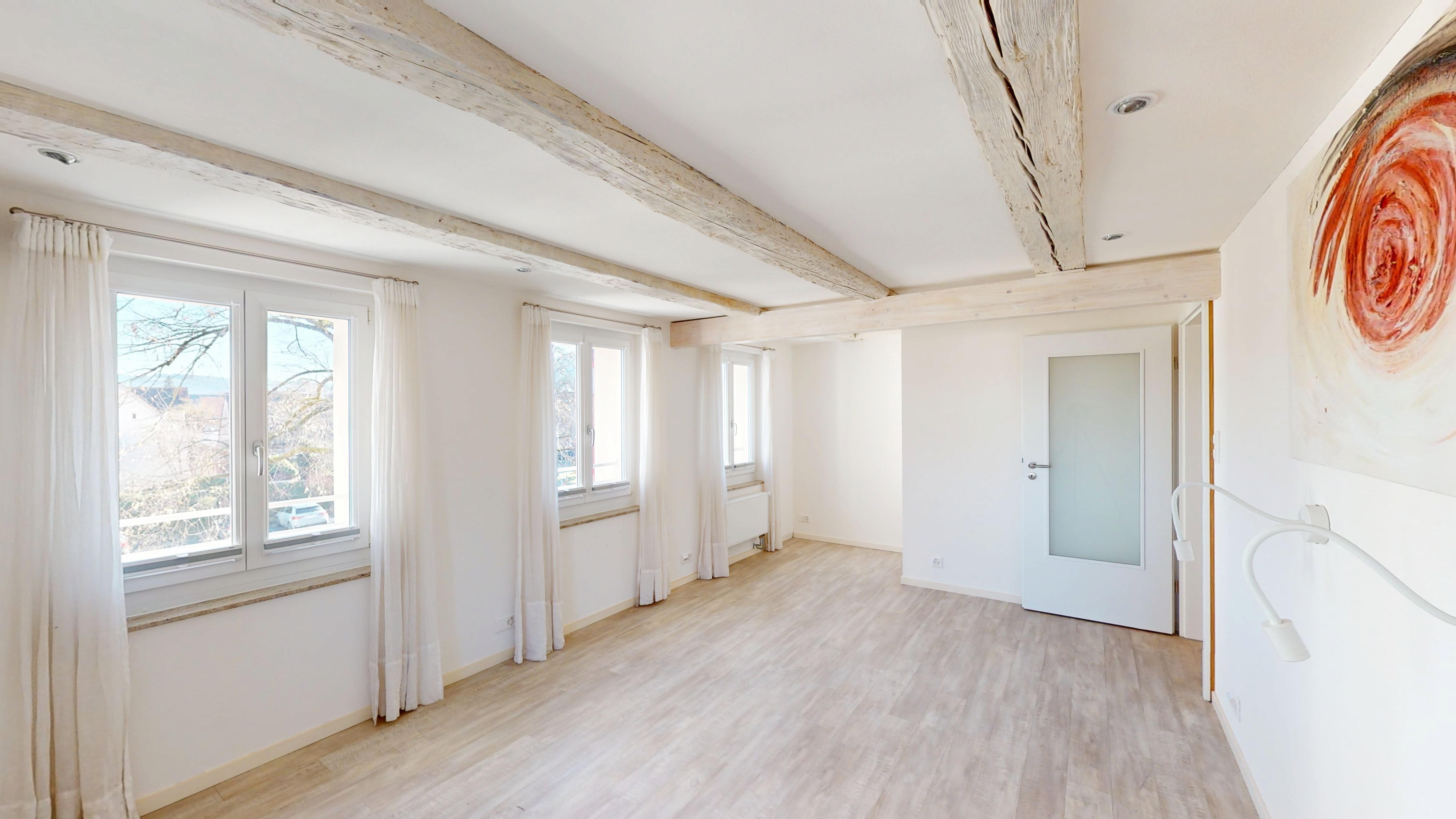 Elegantes Wohnen: Moderne trifft historischen Charme – Ettingen