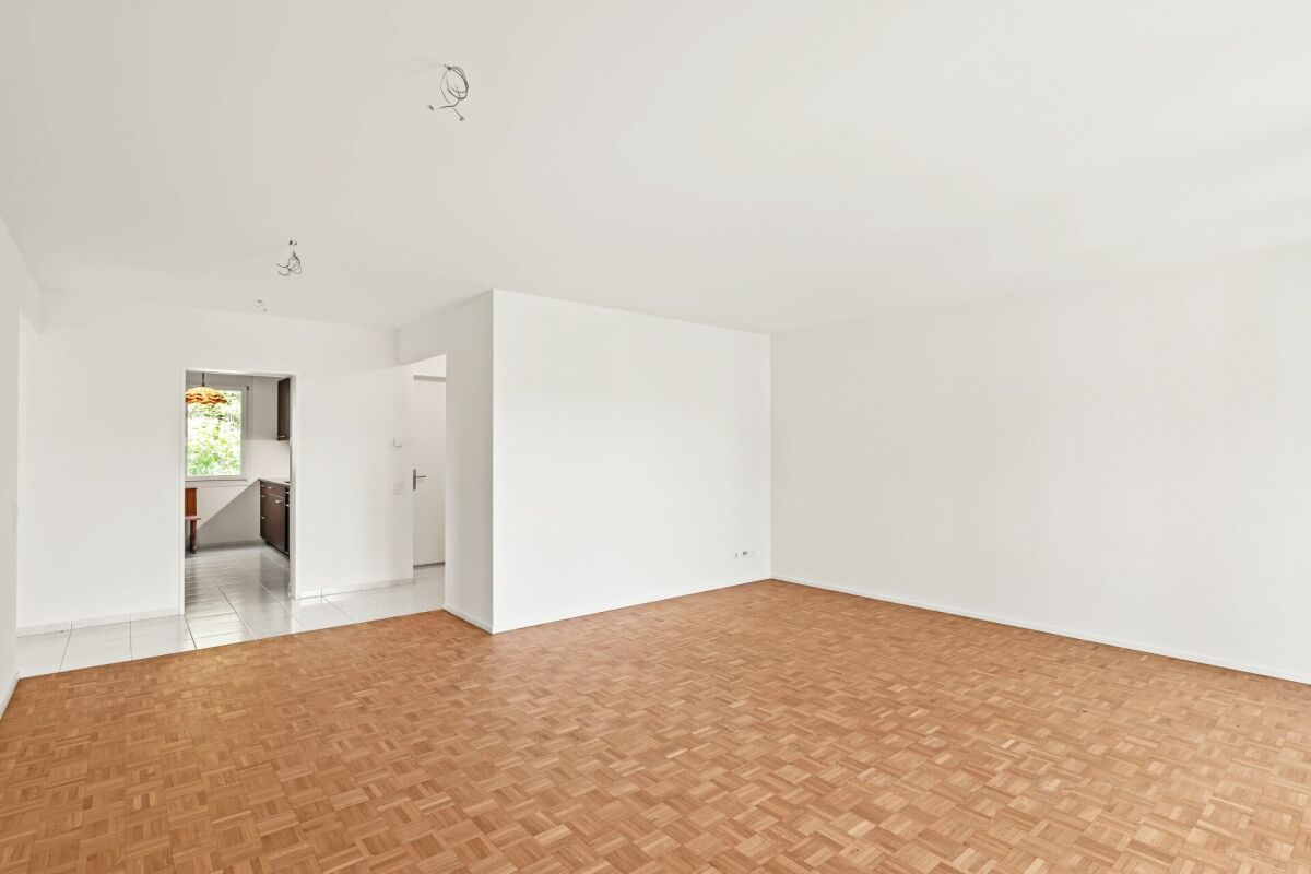 Sonnige Gartenwohnung in Oberwil – Oberwil BL