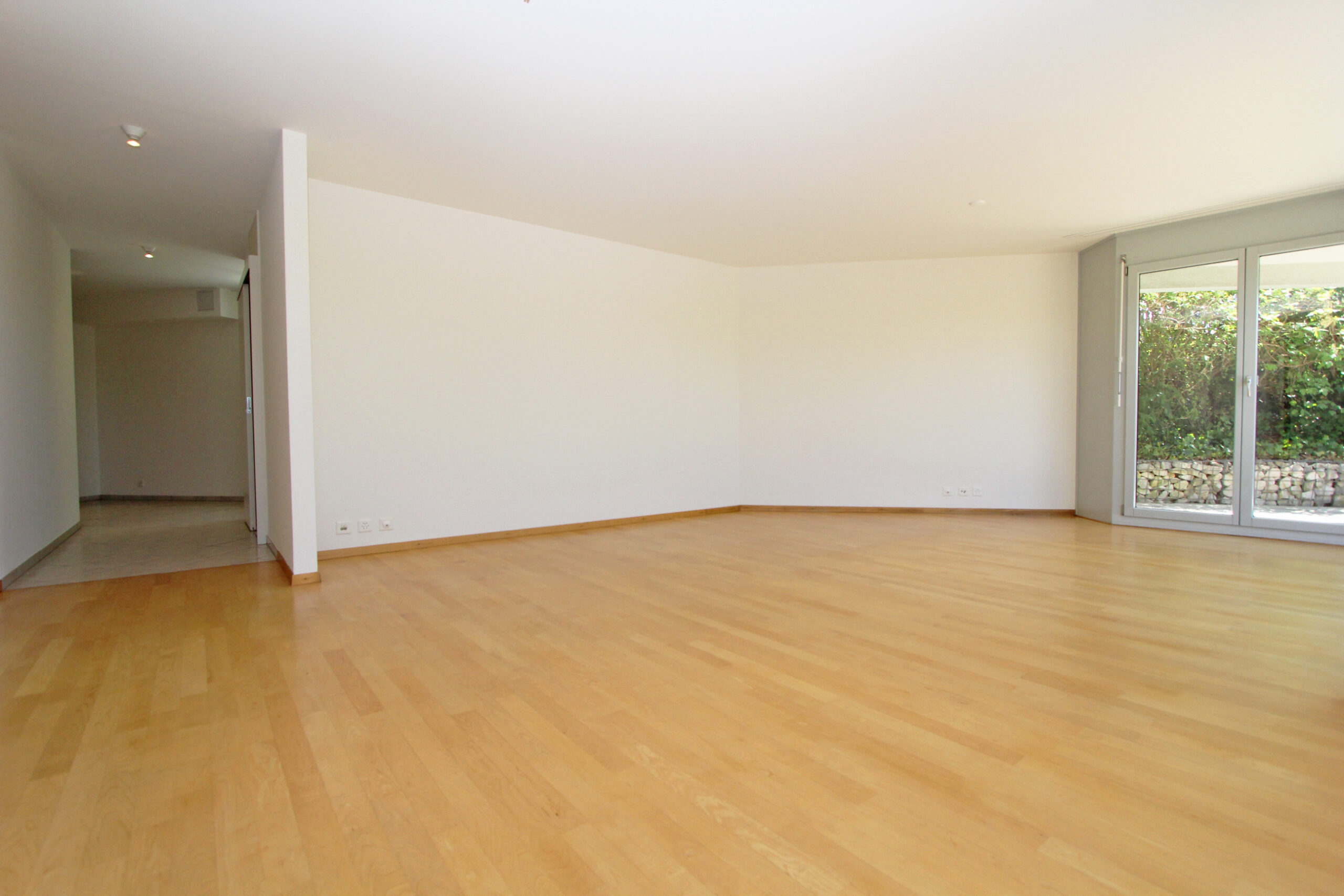Gartenwohnung mit “Haus-Feeling” – Therwil