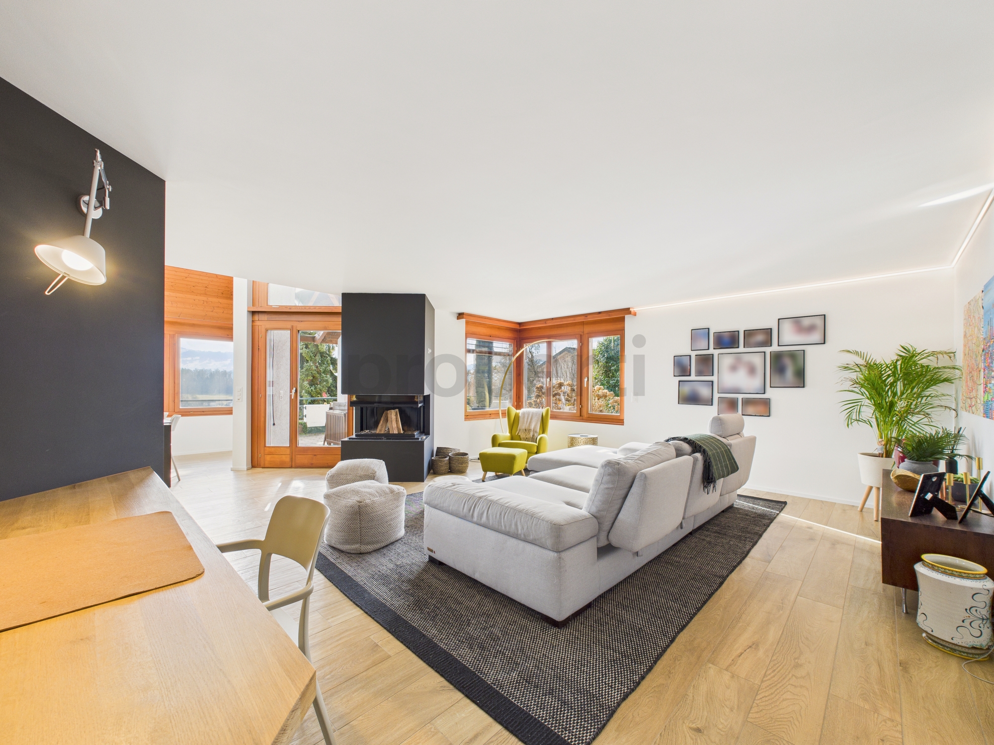 Modernes 9-Zimmer Einfamilienhaus mit Garten in Hombrechtikon – Hombrechtikon