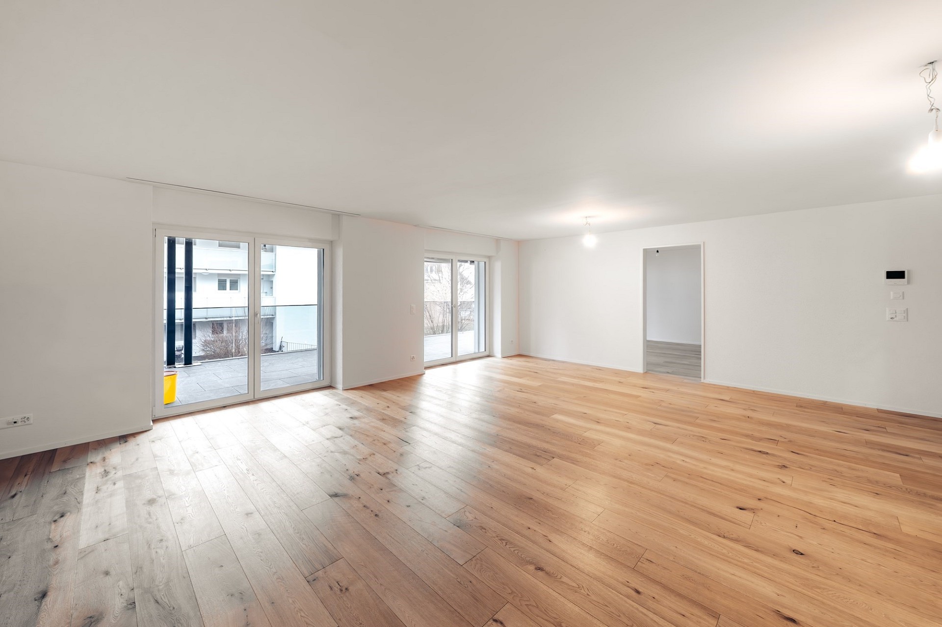 Moderne 4.5-Zimmer-Wohnung mit 134 m2 und grossem Balkon – kernsaniert, zentral in Kloten – Kloten