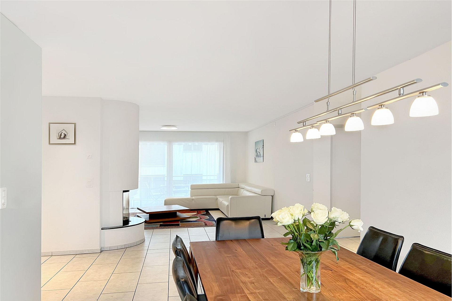 Moderne 41⁄2-Zimmerwohnung mit Balkon in zentraler und ruhiger Lage – Immensee