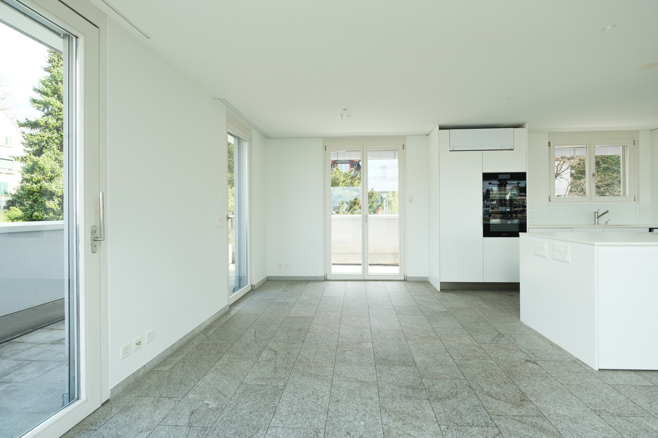 Attika-Maisonette mit unverbaubarem Weitblick über Binningen & Basel – Binningen