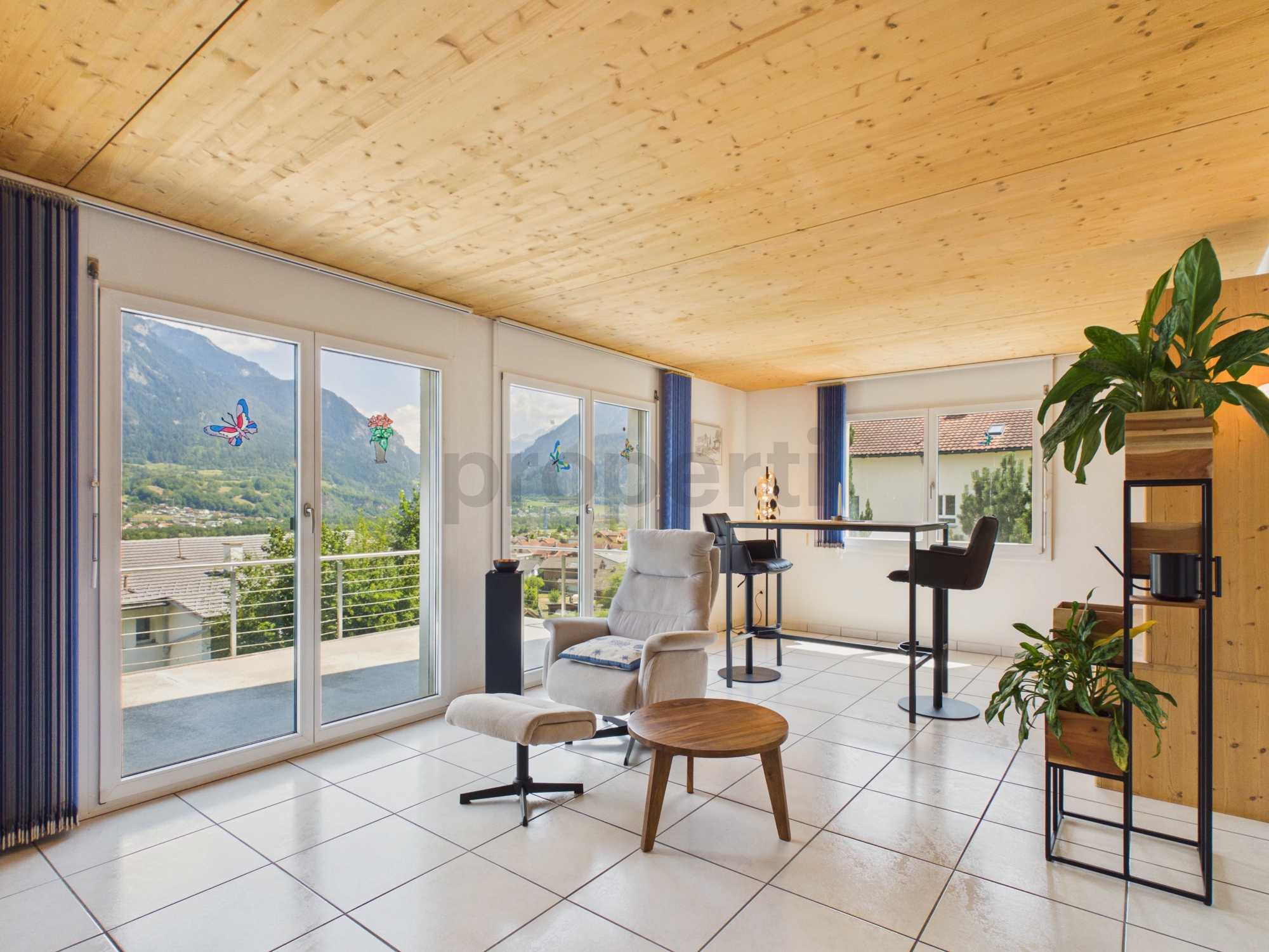Ihr neues Zuhause mit Terrasse, Garten, Balkon und wunderbarer Aussicht – Summaprada