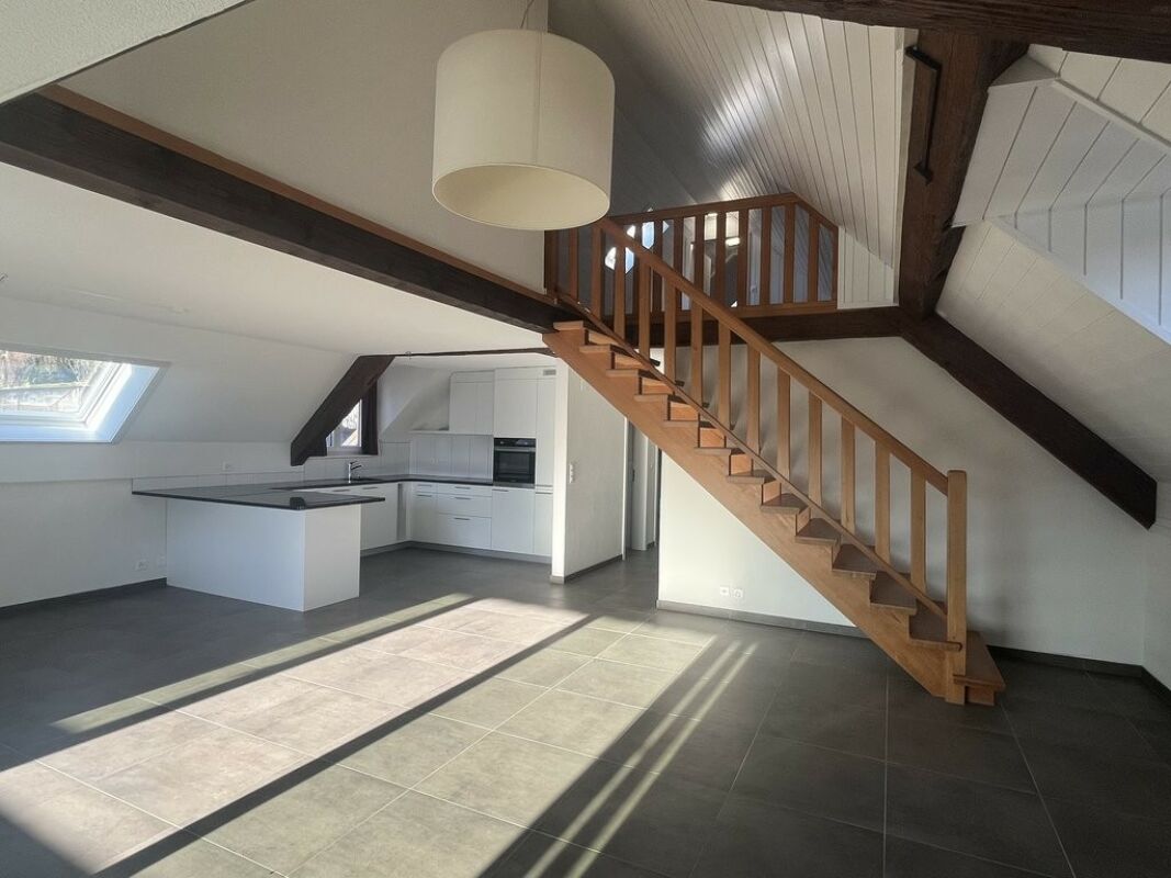 Grand logement de 6.5pcs à louer à Courtedoux ! 1er loyer net offert ! – Courtedoux