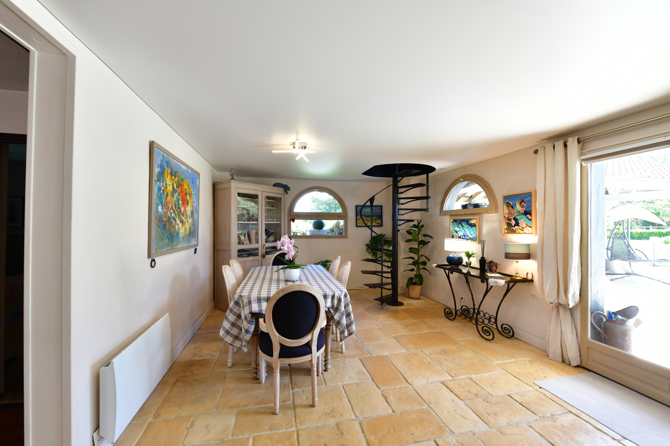Unique property with equestrian facilities – 16,832 sqm plot – Massongy