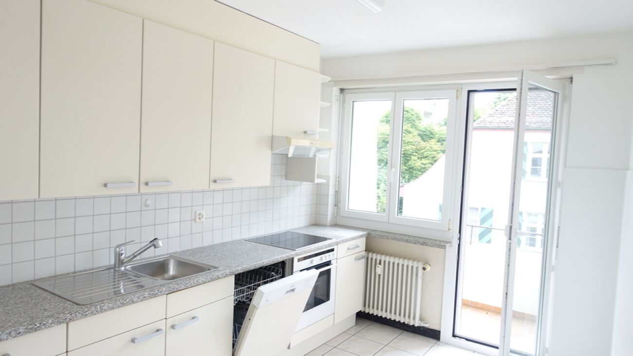 Attraktive 2 Zimmerwohnung an interessanter Lage – Binningen