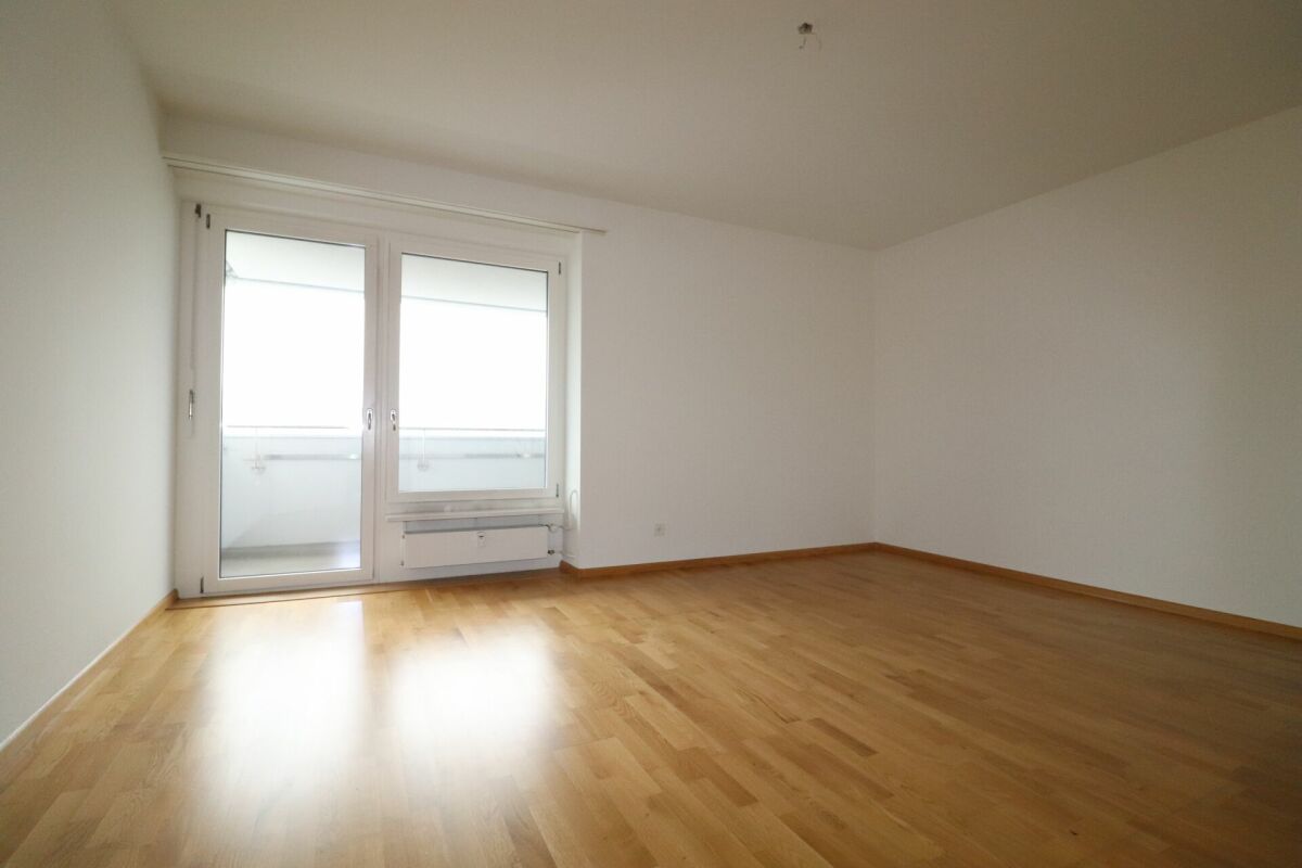 Schöne 2-Zimmer-Wohnung mit tollem Ausblick zu vermieten – Binningen