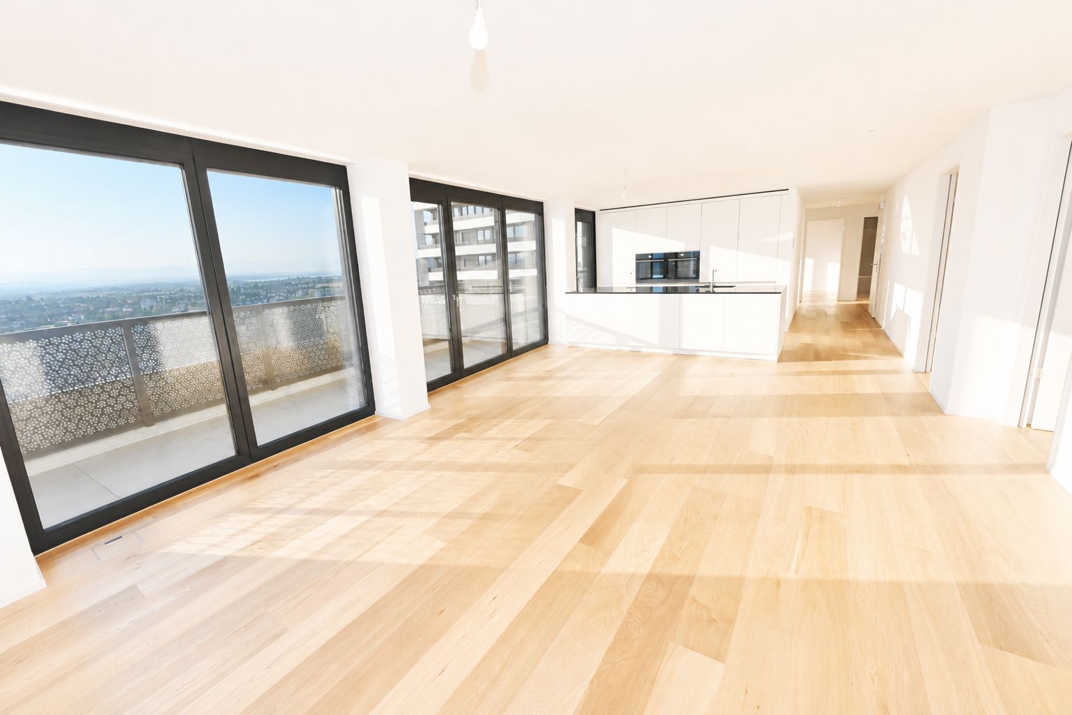 Three Point - Panoramablick im Eigentumsstandard – Dübendorf