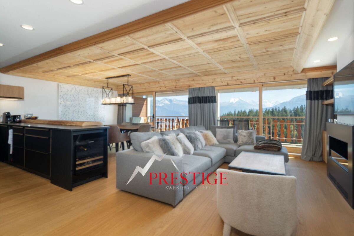 Magnifique appartement de 4 pièces entièrement rénové, Ski in Ski out en location à la semaine – Crans-Montana