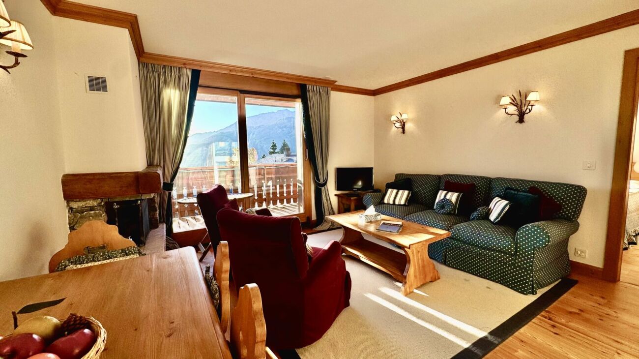 À LOUER À LA SEMAINE 2 1/2 pièces proche du centre de Crans – Crans-Montana