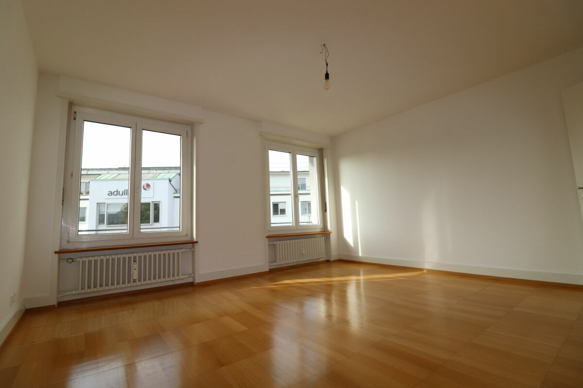 Nähe Spalentor und Unispital- 3-Zimmerwohnung in Basel ideal für Singles oder Paare – Basel