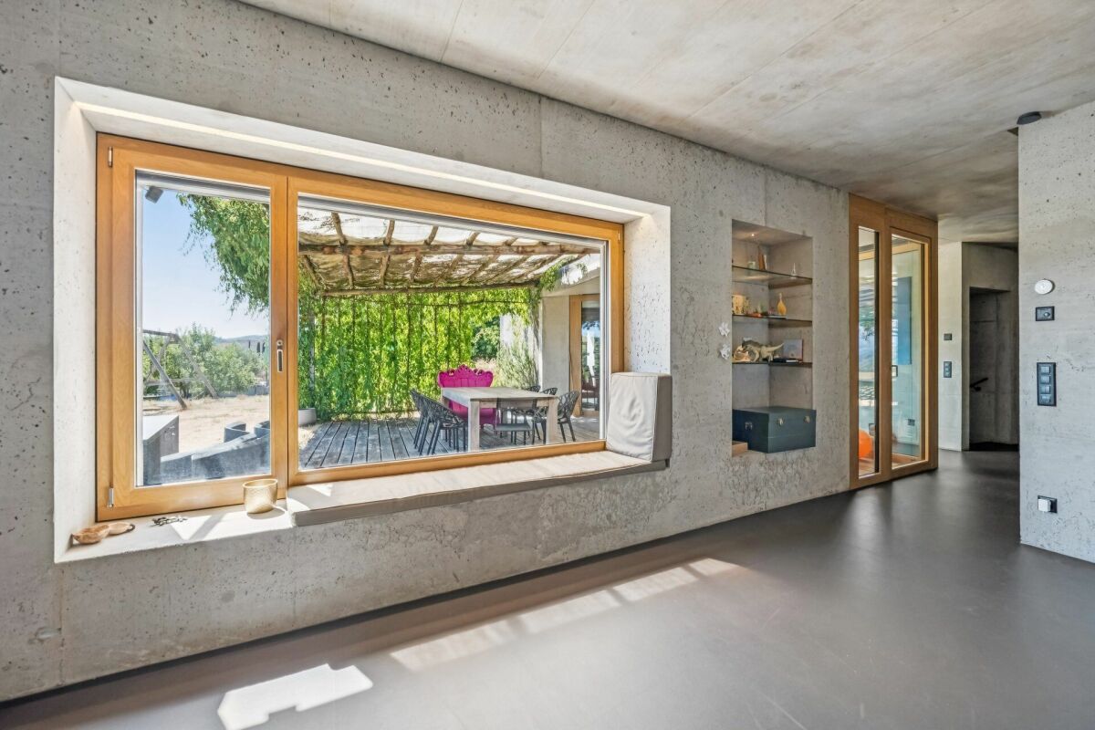 Unikates Architekturhaus mit unverbaubarer Weitsicht – Seltisberg