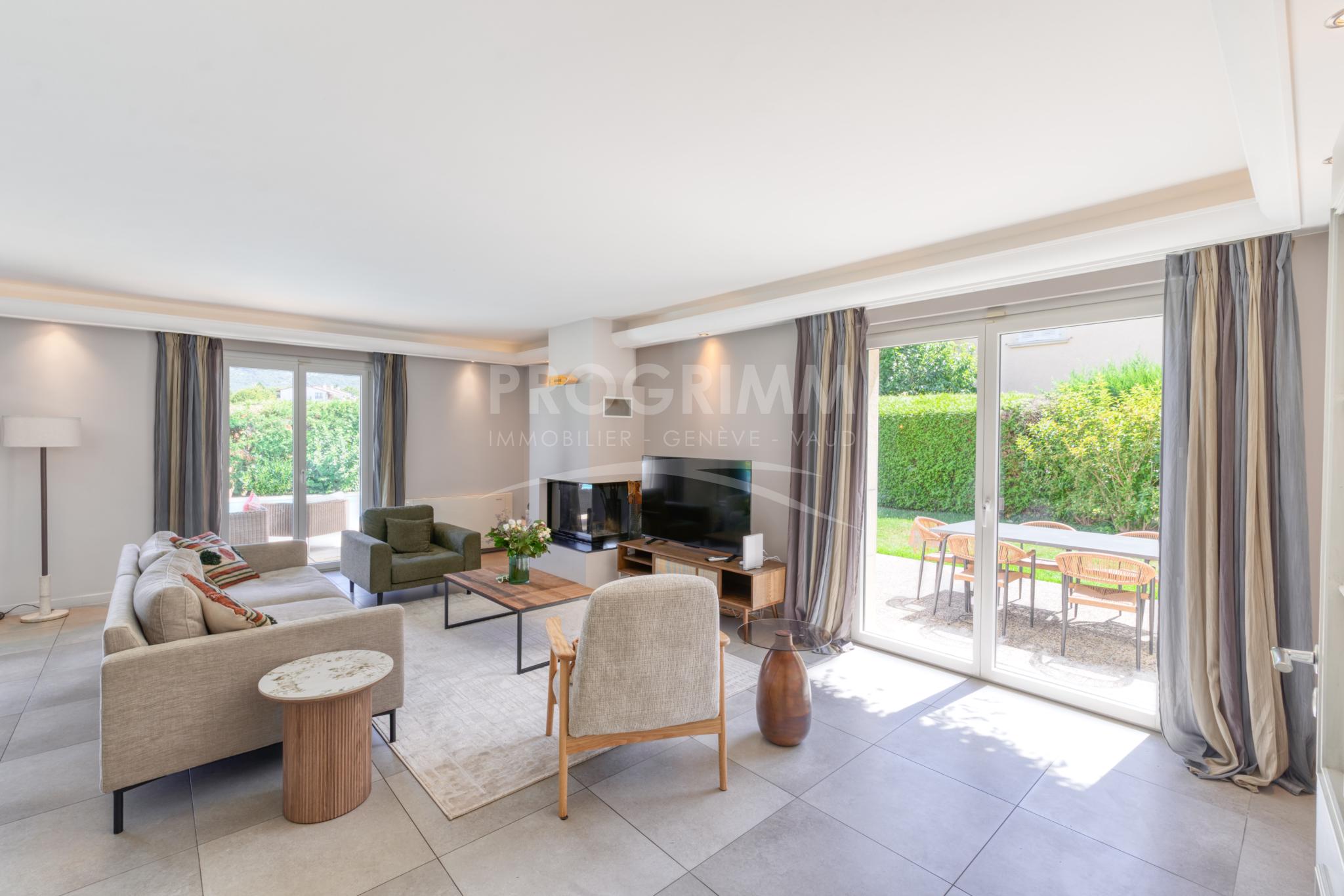 Villa meublée - 3 chambres - Grandes pièces sous-sol - Tout compris jardin et piscine – Troinex