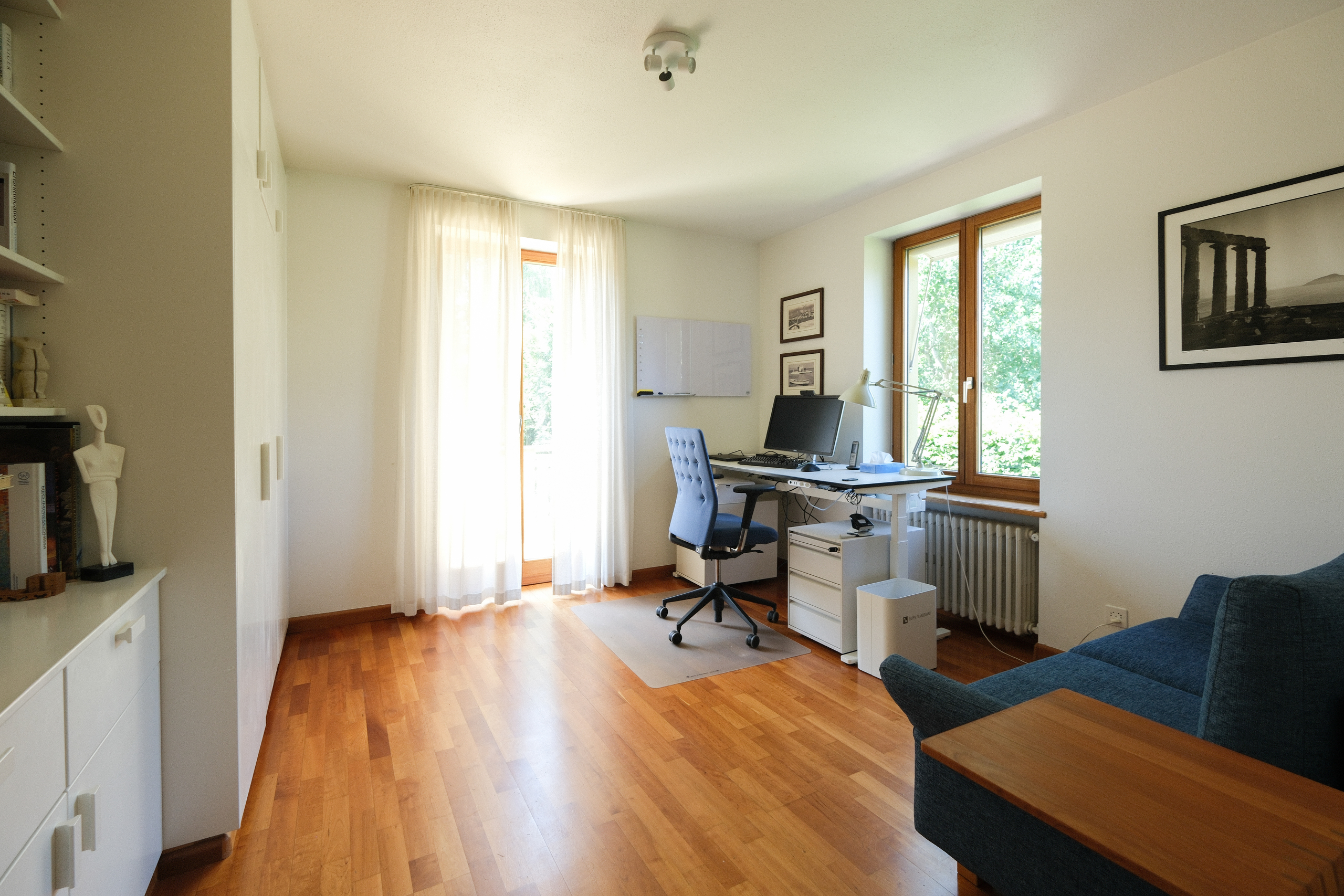Charmante Villa mit traumhaftem Garten und Pool – Bottmingen