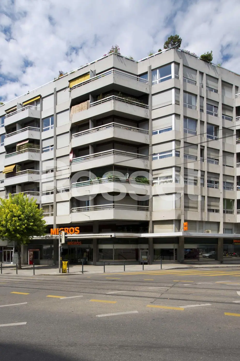 Appartement de 6 pièces au 7ème étage d'environ 100m2 – Genève