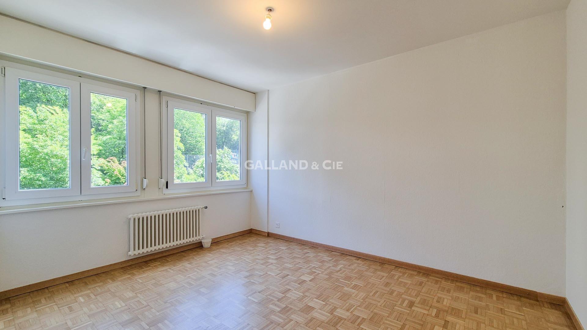 Appartement de 2 pièces au 4ème étage partiellement rénové – LAUSANNE