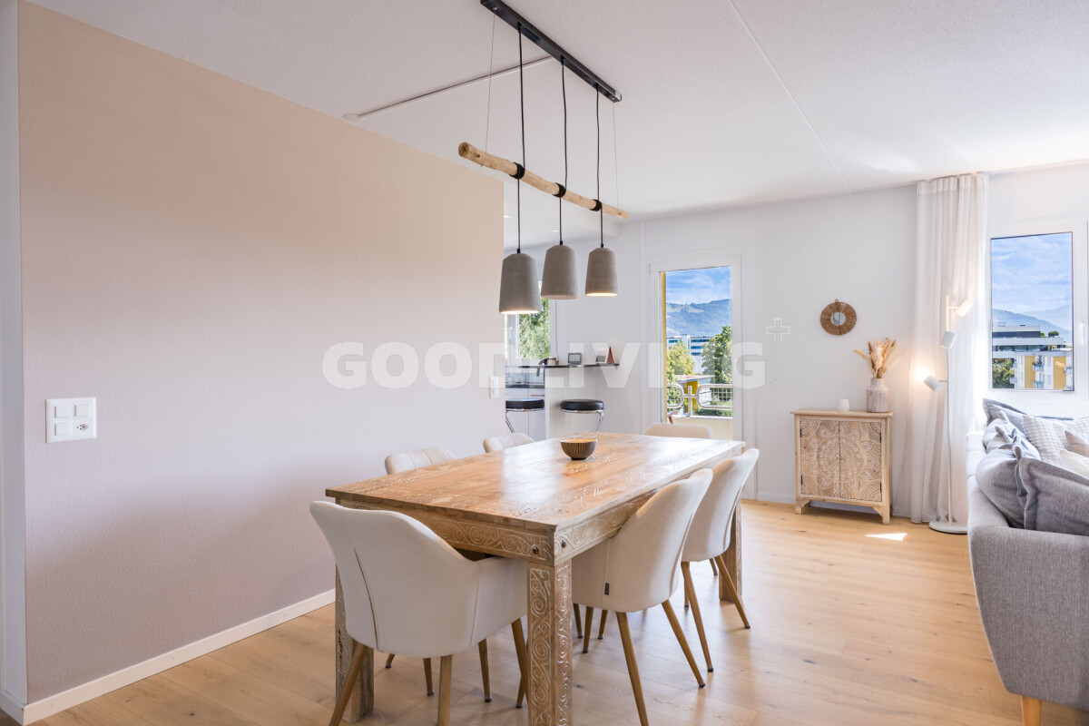 Hier erwartet Sie in der steuergünstigen Gemeinde eine top renovierte Wohnung – Steinhausen