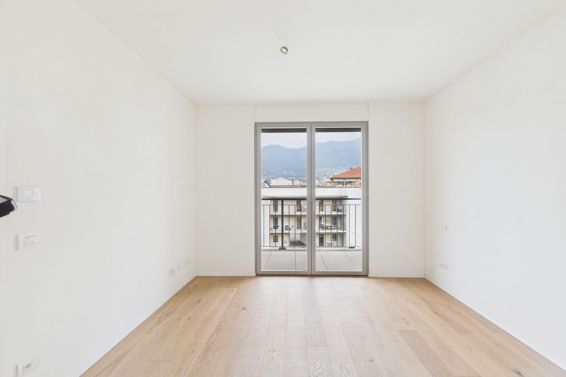 Moderne nachhaltige und komfortable Wohnung – Chiasso