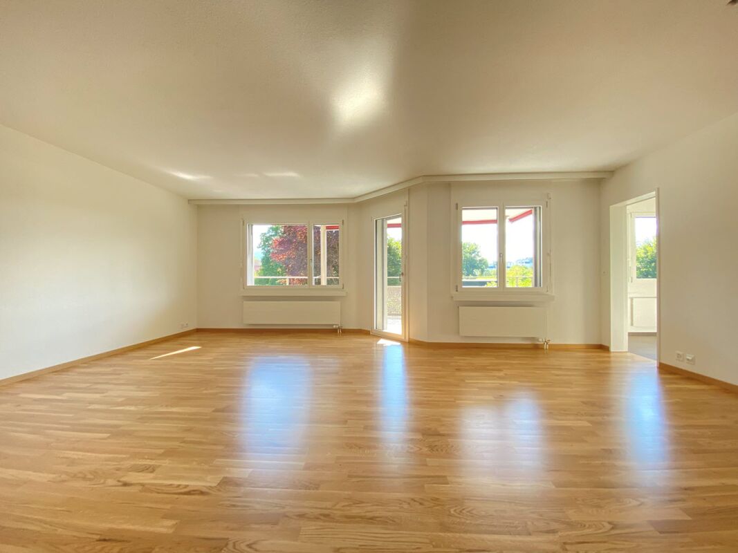 Hochwertige sanierte Maisonettewohnung – Emmenbrücke