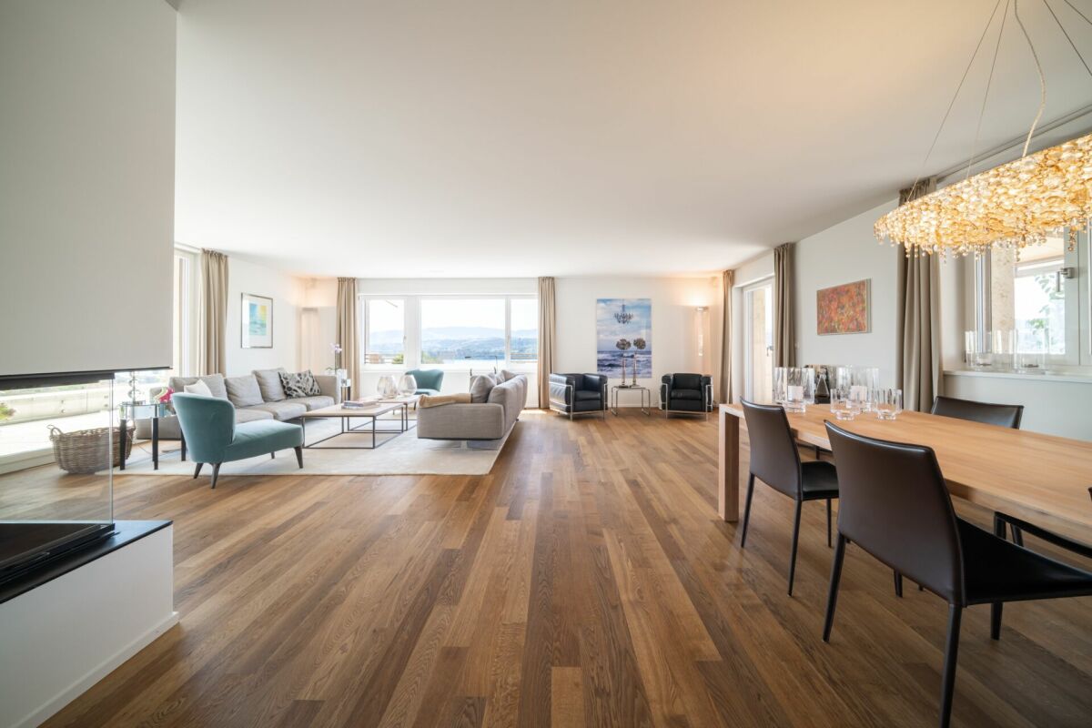höchste Wohnqualität - exklusive 4 1⁄2-Zimmer-Maisonettewohnung – Meilen