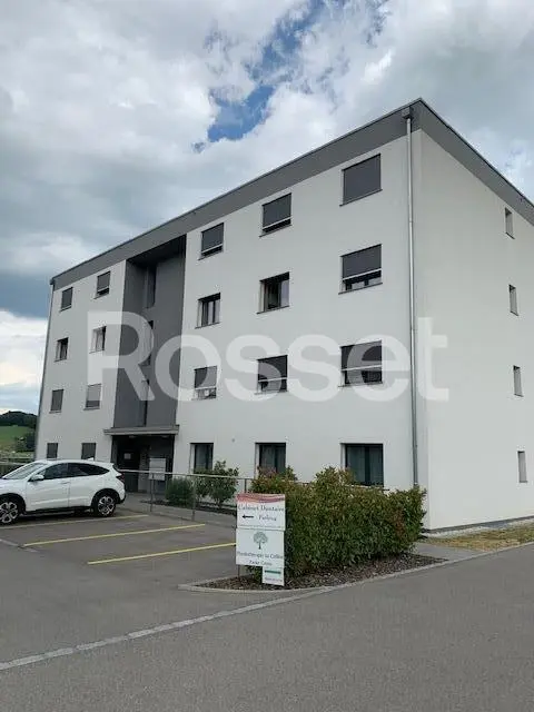 Studio meublé au rez inférieur – Berlens